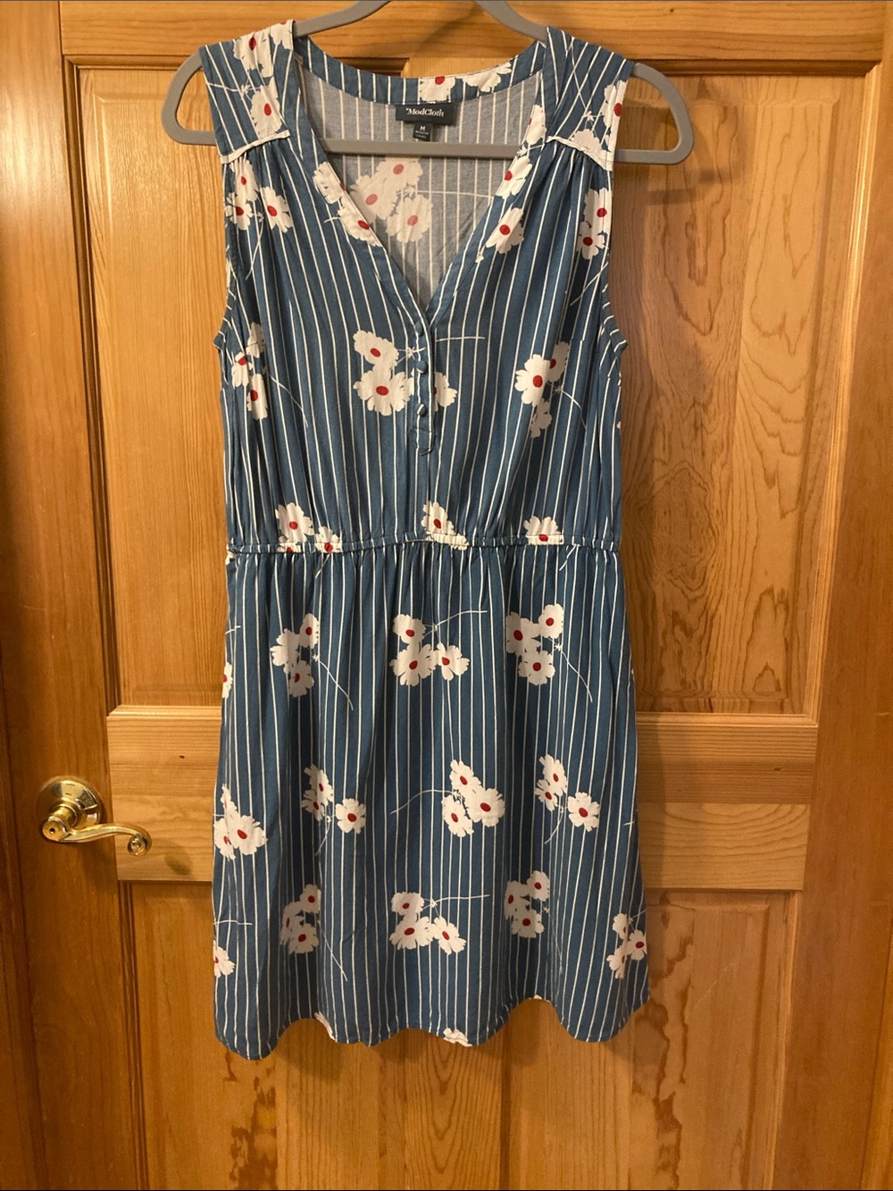 ModCloth Blue Striped Floral Sleeveless Dress size M **with pockets!!**